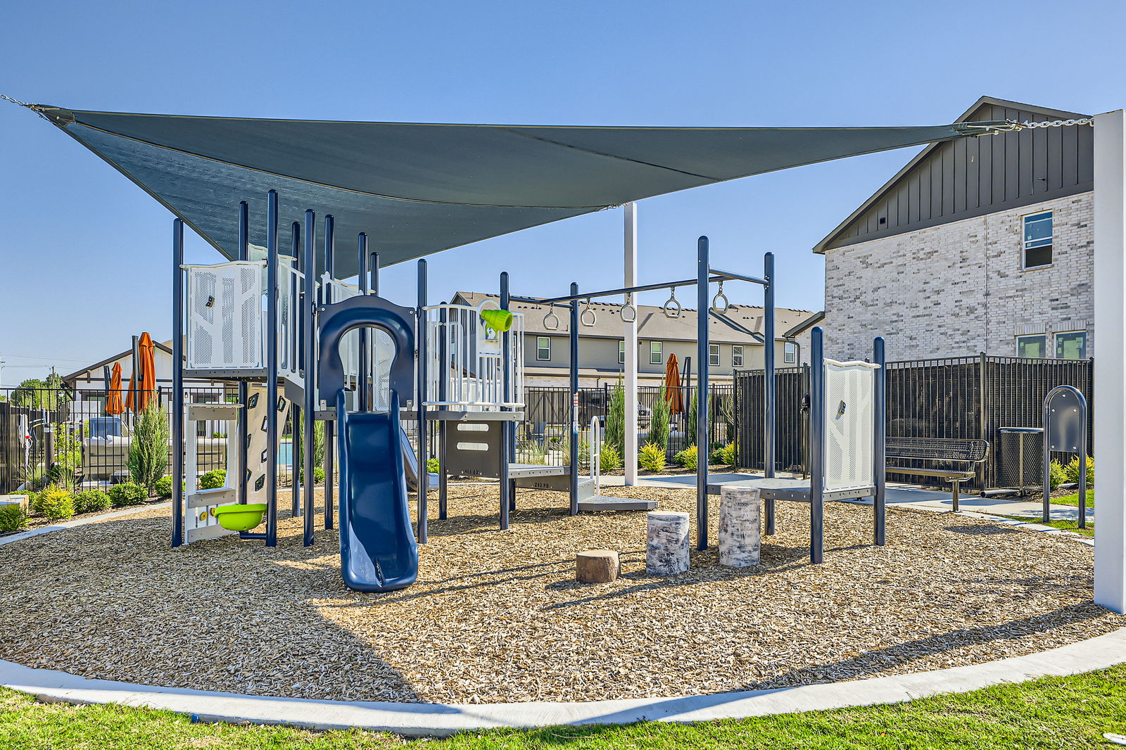 1033 Hudson Way - Web Quality - 026 - 36 Playground